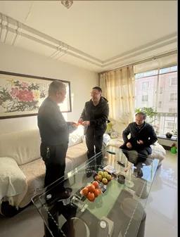 春節(jié)前夕酒泉市國(guó)資委領(lǐng)導(dǎo)看望慰問(wèn)敦煌種業(yè)老干部老黨員、困難職工